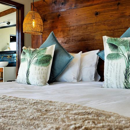 Elephant Hide Of Knysna Guest Lodge Eksteriør billede