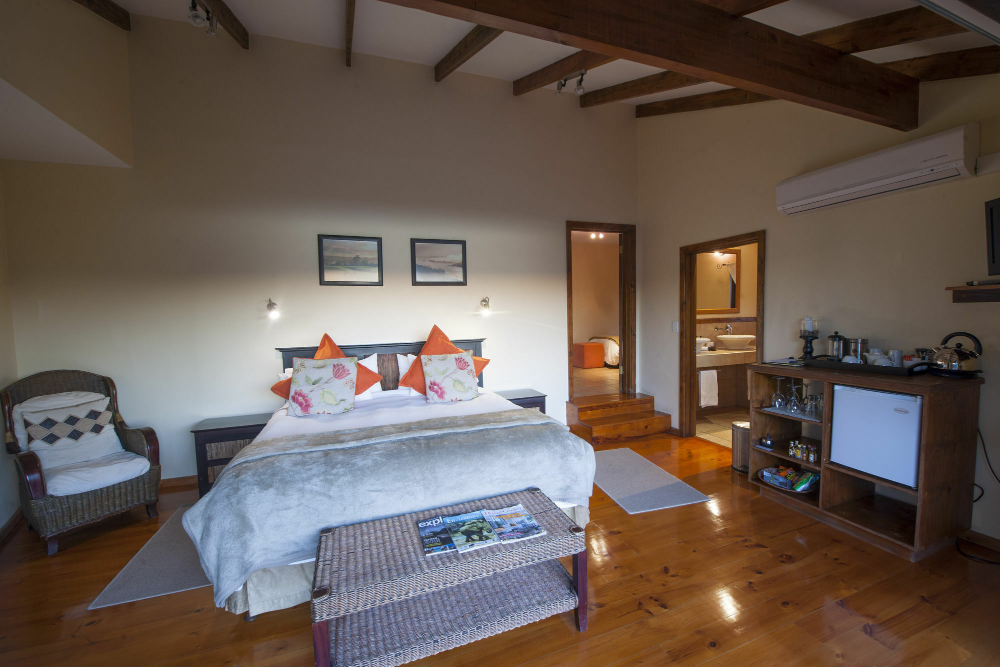 Elephant Hide Of Knysna Guest Lodge Eksteriør billede